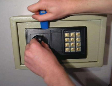 威宁24小时上门开锁公司