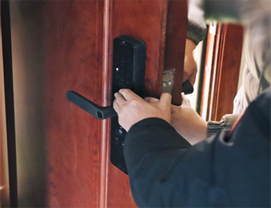 威宁24小时上门开锁公司